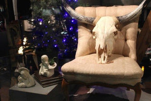 DECORATE WITH VINTAGE FOR THE HOLIDAYS - Little Boho Valley