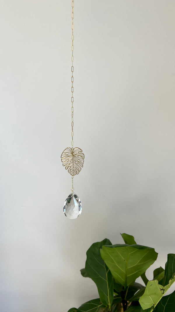 Ombra & Luce - Monstera Leaf Suncatcher, Plant Lover Wall Hanging