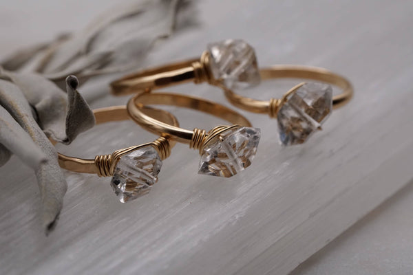 Kundi & Co - Pherie: Hammered Band / 8