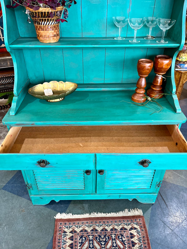Wooden hutch