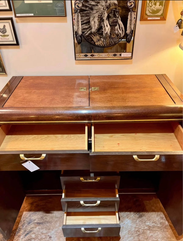 F&F Thomasville Founders Collection Walnut Post-Modern Bar