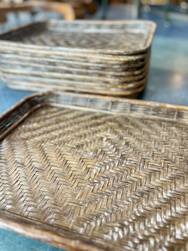 Dark wicker bamboo trays