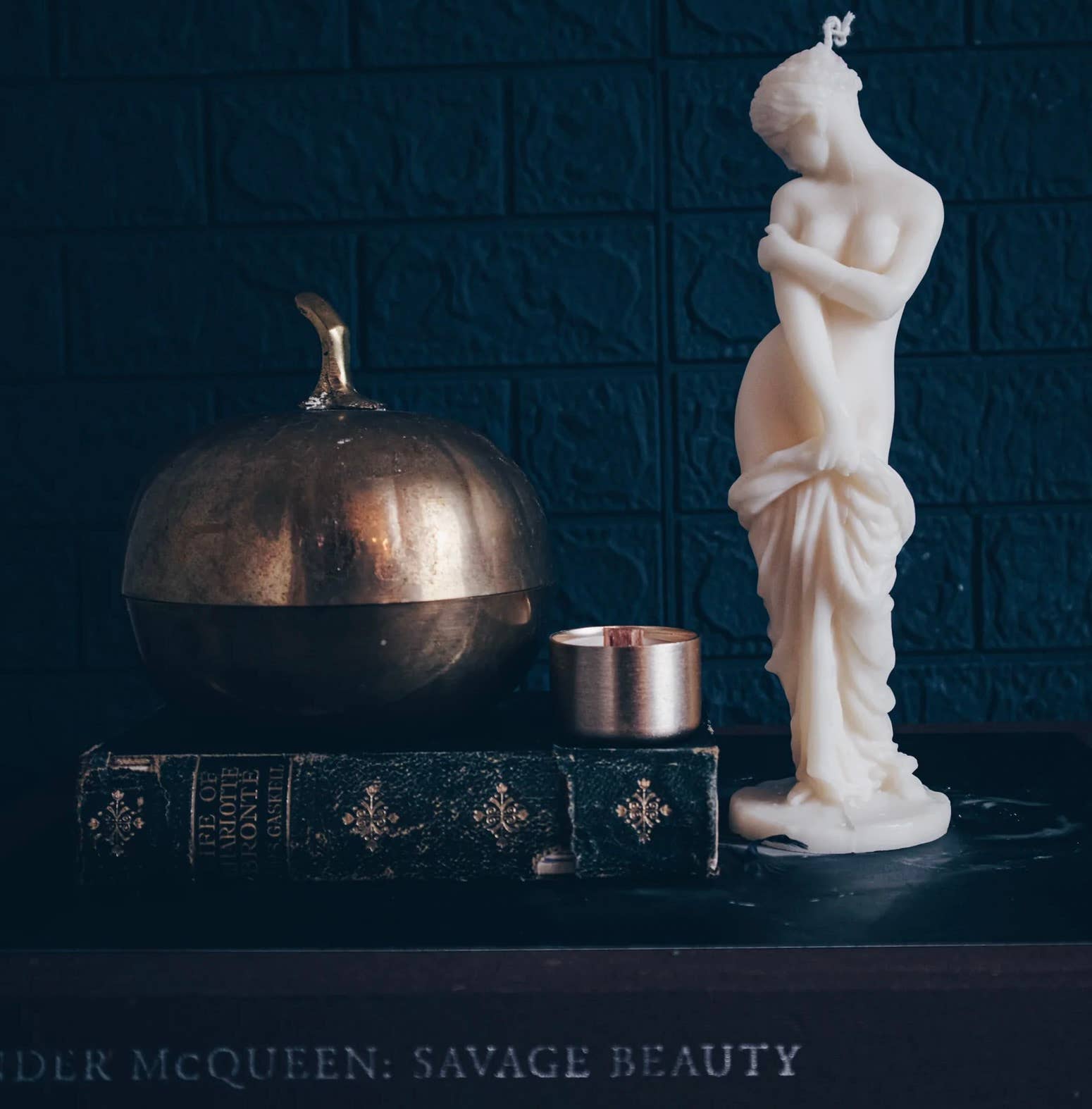 A Pleasant Thought - VENUS PILLAR CANDLE - Little Boho Valley