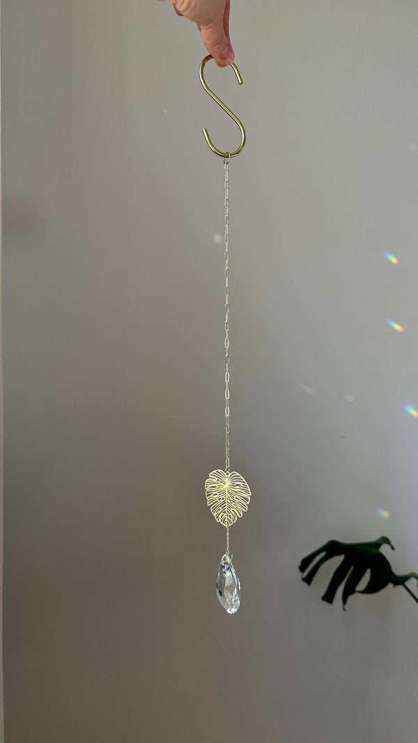 Ombra & Luce - Monstera Leaf Suncatcher, Plant Lover Wall Hanging - Little Boho Valley