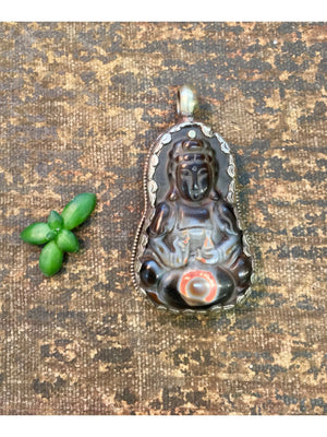 TIBETAN FIRE AGATE BUDDHA PENDANT - Little Boho Valley